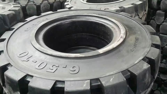 Pneus para empilhadeiras industriais