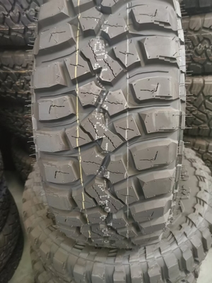 325-95R21 Pneus para veículos militares