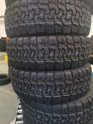 325-95R21 Pneus para veículos militares